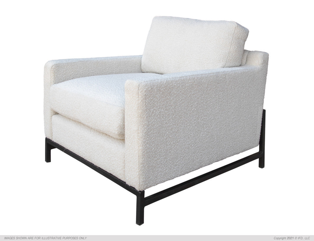 MAISON IVORY ACCENT CHAIR Model: IUP701-ACH-101