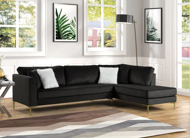Catalina - Black Sectional **NEW ARRIVAL**