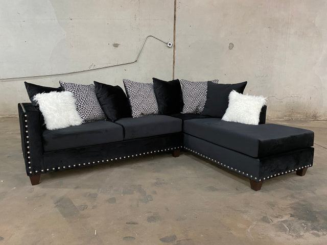 200-Sectional (Black)